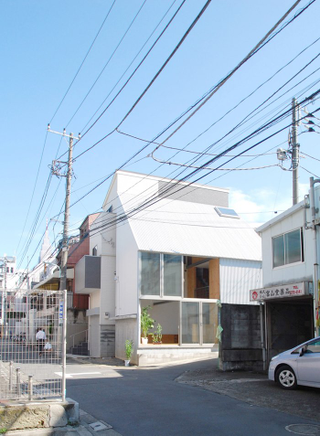 Illustration for article titled 10 Japanese Micro Homes That Redefine Living Small